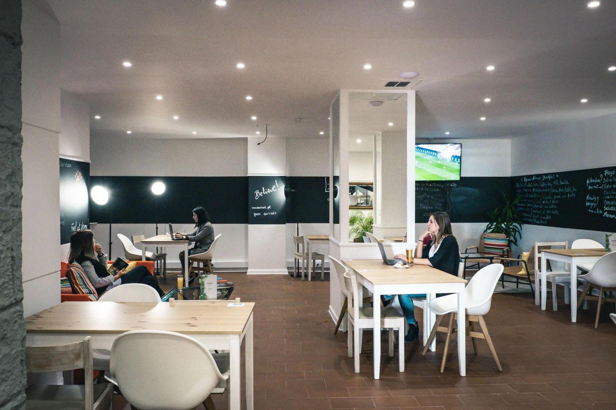 Dorisol Mimosa Studio Hotel 푼샬 외부 사진