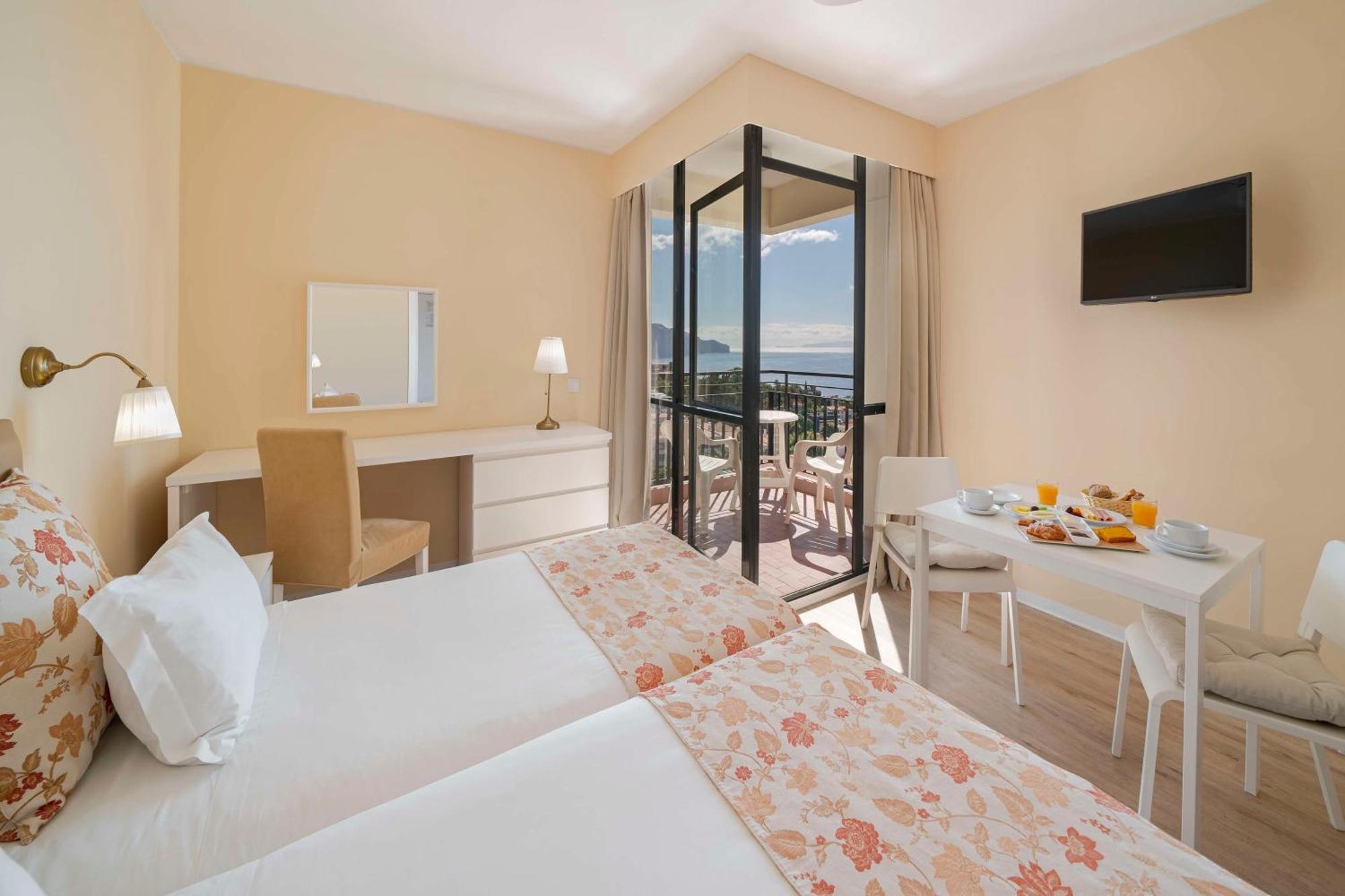 Dorisol Mimosa Studio Hotel 푼샬 외부 사진